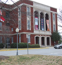 HICKORY MUSEUM OF ART