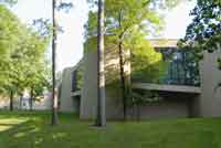 Southeastern Center for Contemporary Art (SECCA)